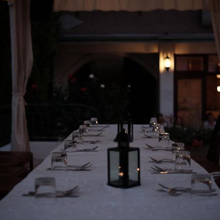 Hotel Kleopatra Улцин Екстериор снимка